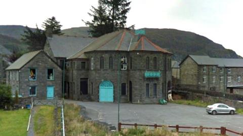 Blaenau Ffestiniog Market Hall