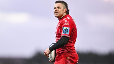 Scarlets' Steff Evans smiles