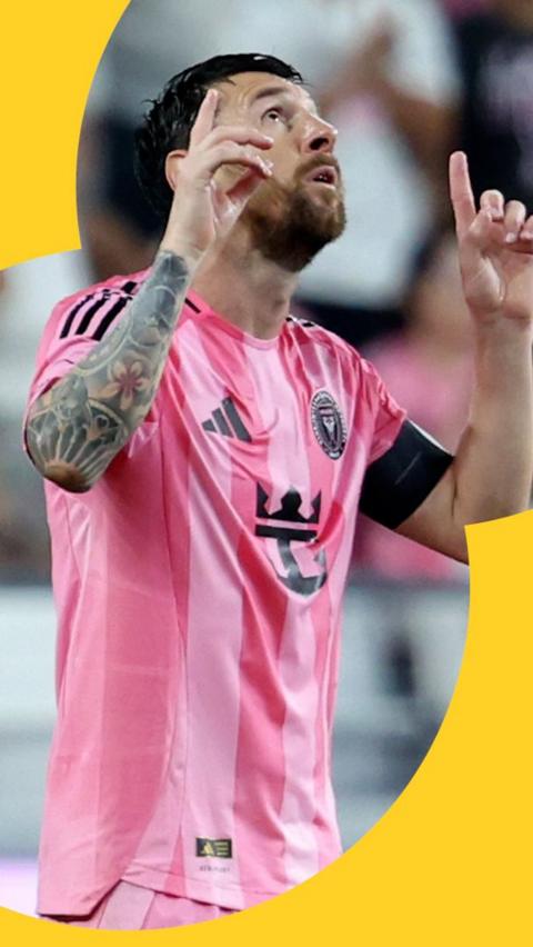  Lionel Messi after scoring 
