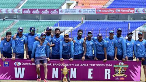 Sri Lanka with the Test series trophy
