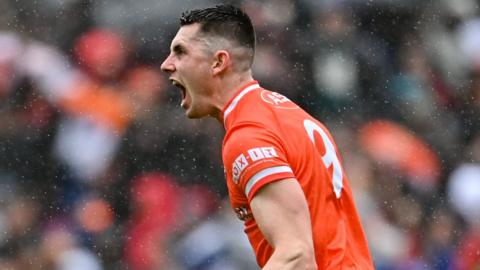 Armagh celebrate Andrew Murnin's goal