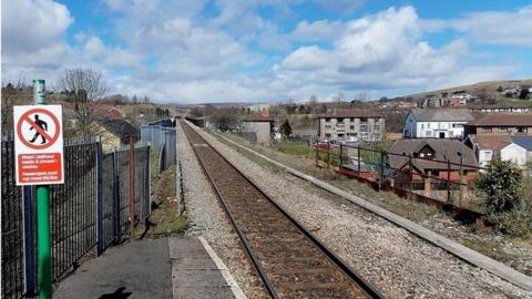 Pontlottyn station