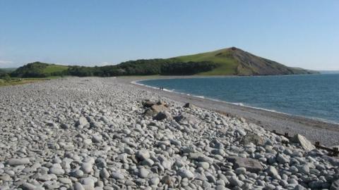 Traeth Tanybwlch yn Aberystwyth