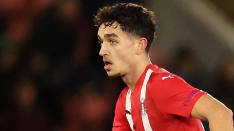 Sonny Perkins in action for Leyton Orient