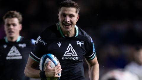 Max Nagy races away to score for Ospreys