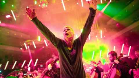 Bez with Manchester Camerata at Hacienda Classics