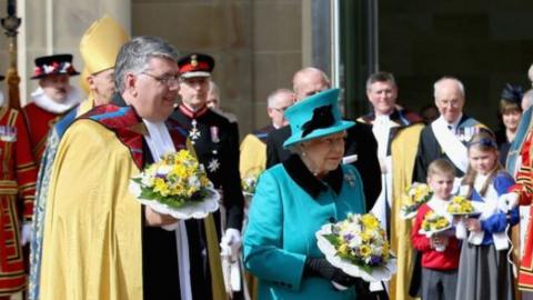 Dean Peter Bradley with the Queen at Sheffield Cathedral, April 2015