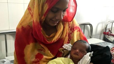Parveen, 25, accessed UK-funded family planning services after giving birth to her second daughter in Dhaka in 2017