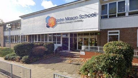 John Mason School