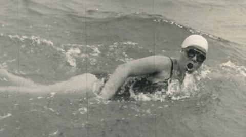 Photo of Jenny James swimming