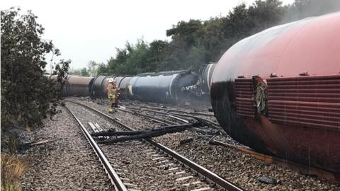 The wagons turned over on the tracks