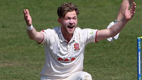 Essex bowler Sam Cook appeals for the wicket of Ben Cox