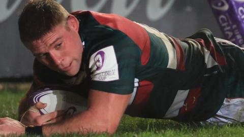 Leicester hooker Tom Youngs finished like a winger as he scored his 20th try for the club in the right corner against Brive