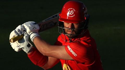 Ben Duckett of Welsh Fire batting