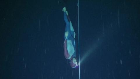 French freediver descends during world record attempt