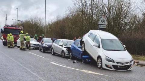 Crash involving five cars