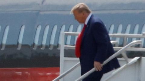 Trump leaves private jet in Miami