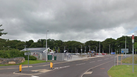 Tweedbank Station