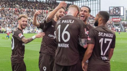St Pauli celebrate