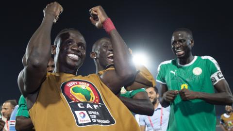 Sadio Mane celebrates victory over Tunisia in the 2019 Africa Cup of Nations semi-final