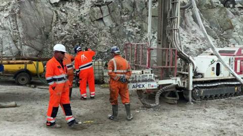 People taking core samples to look for lithium in Cornwall