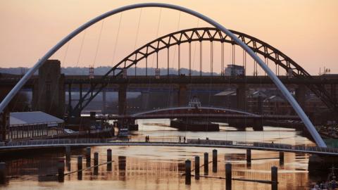 Bridges across the Tyne