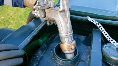 Ola ga cur ann an tanca 