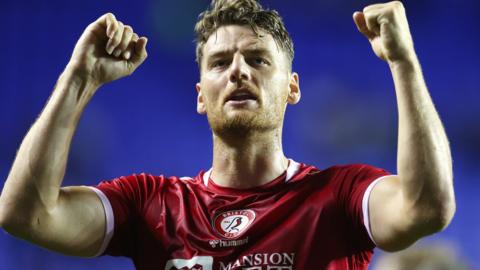 Chris Martin in action for Bristol City