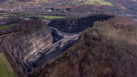 An extra 10 million tonnes of stone will be quarried from Craig-yr-Hesg