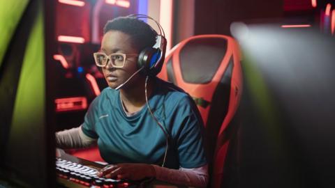 Esports gamer (stock images)