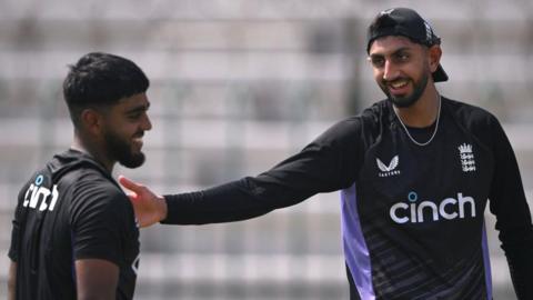 England spinners Rehan Ahmed (left) and Shoaib Bashir (right) in a training session