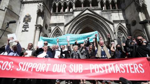 Sub-postmasters celebrating their overturned convictions, Royal Courts