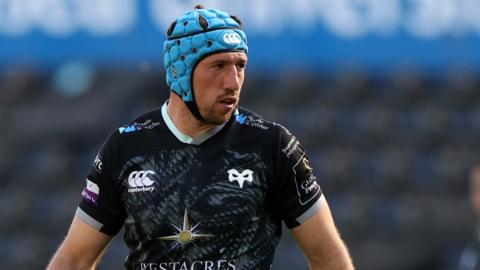 Justin Tipuric