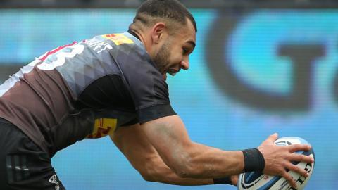 Harlequins centre Joe Marchant scores a try against Sale Sharks