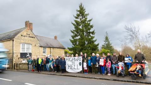 Demonstration on A44