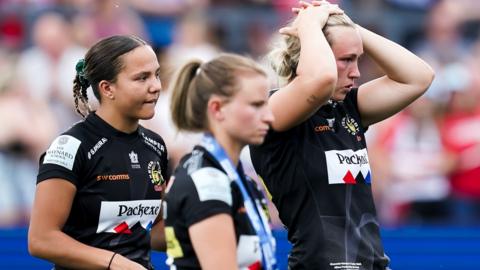 Dejected Exeter players after their Premier 15s final loss