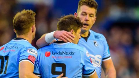 Cardiff celebrate Lloyd Williams' try