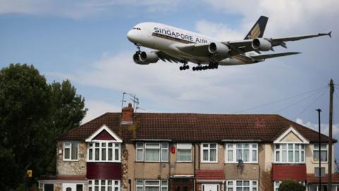 Plane landing at Heathrow