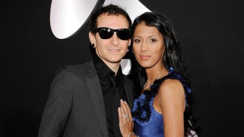 Picture of late Chester Bennington with his wife Talinda