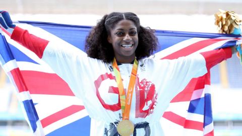 Kadeena Cox celebrates athletics gold in Rio