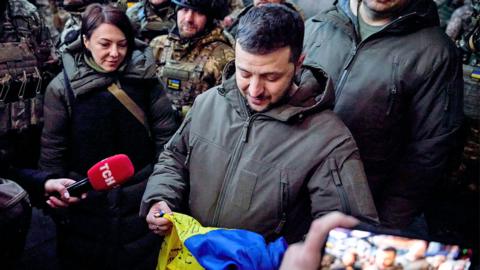 President Volodymyr Zelensky meets Ukrainian servicemen during his visit to Bakhmut