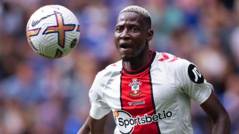 Moussa Djenepo in action for Southampton