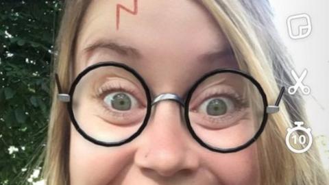 Hannah Owens as Harry Potter