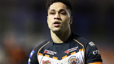 Derrell Olpherts bagged two of Castleford's six tries