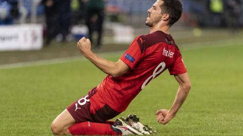 Remo Freuler scores for Switzerland