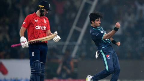 Mohammad Wasim celebrating the wicket of Ben Duckett