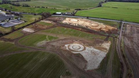 Picture of round barrow burial ground in Harnham