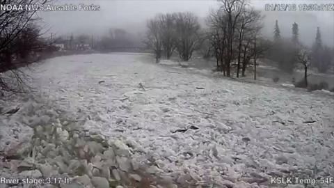 Ice jam in New York