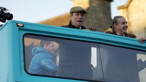 Nigel Farage campaigns atop the Brexit Party's blue election bus