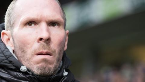 Lincoln City boss Michael Appleton